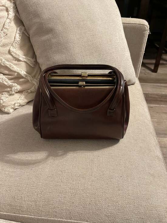 Ackery Handbags - Vintage 1950s Ackery Brown Leather Triple Compartment Frame Handbag